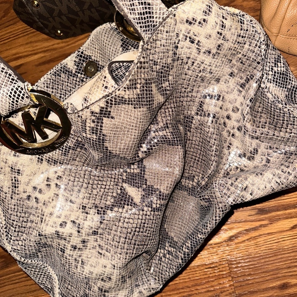 Michael Kors Handbags - Bundle of 3 👛 👜 - Picture 13 of 15